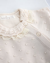 Cargar imagen en el visor de la galería, 10703-Bge Pelele Bebe Niño Beige