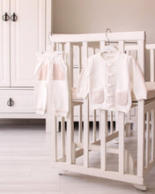 Cargar imagen en el visor de la galería, 8352-9W Conjunto Pantalón Punto Niño Beige