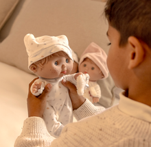 Cargar imagen en el visor de la galería, 60853  26 cm Cocolín Dream Elegance dolls (9 units) in display case