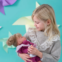 Cargar imagen en el visor de la galería, 38352 Joelle Muñeca Llorona