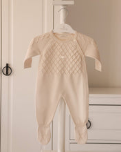 Cargar imagen en el visor de la galería, 10703-Bge Pelele Bebe Niño Beige