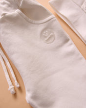 Cargar imagen en el visor de la galería, 7342-B Pelele de Punto Azul Bebé