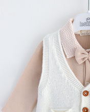 Charger l'image dans la galerie, 12711 White & Beige Newborn Babygrow with Waistcoat 3 pcs (Pack 4)