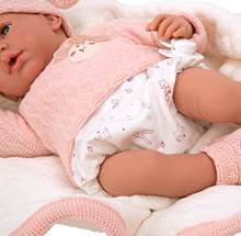 Cargar imagen en el visor de la galería, 65316. Muñeco Irio Beige Elegance con Mecanismo de 14 sonidos (magnético y pruébame)