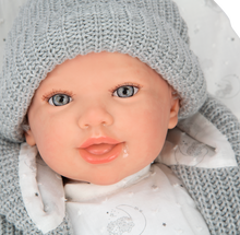 Load image into Gallery viewer, 98195 Daniela Reborn Doll