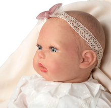 Cargar imagen en el visor de la galería, 98088 Muñeca Nora Reborn