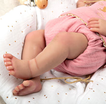 Cargar imagen en el visor de la galería, 98167 Ada Sweet Silicone Reborn Baby