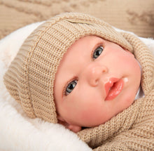 Cargar imagen en el visor de la galería, 98182 Olona Reborn Baby Doll