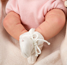 Cargar imagen en el visor de la galería, 98171 Alba Reborn Doll