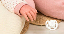 Charger l'image dans la galerie, 65346 Anuk Weighted Reborn Baby