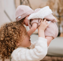 Load image into Gallery viewer, 98119 Gimena Reborn Doll