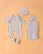 Load image into Gallery viewer, 3061 Newborn Beige Gift 5 Pieces Set
