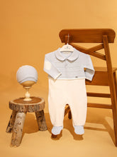 Load image into Gallery viewer, 10715 Ivory Knitted with Cotton Babygrow with Hat (Pack 4)
