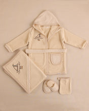 Cargar imagen en el visor de la galería, 12803-W White Bathrobes for Newborn (Gift Set)
