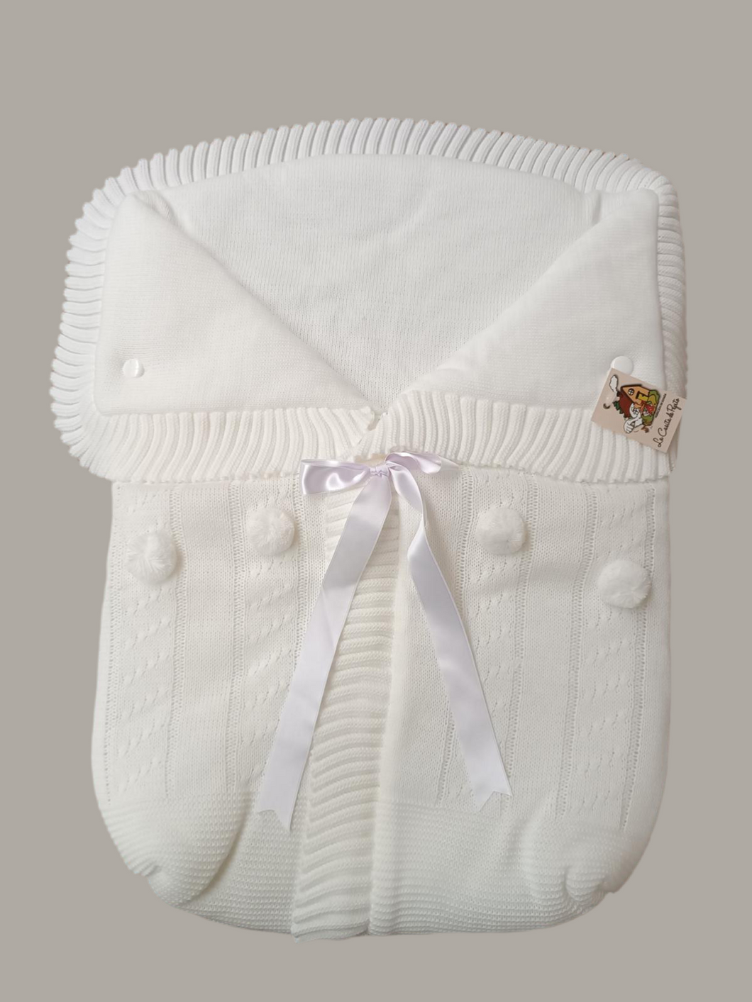 3187 White with white Pompom Sleeping Bag