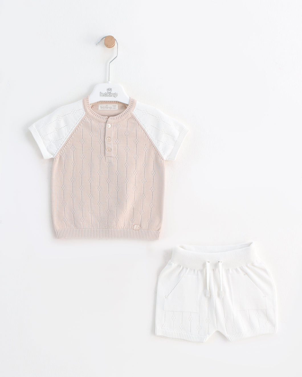 8458 Ivory Beige Boys Knitted Short Set (pack of 4)