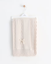 Charger l&#39;image dans la galerie, 6367 Beige Knitted Shawl
