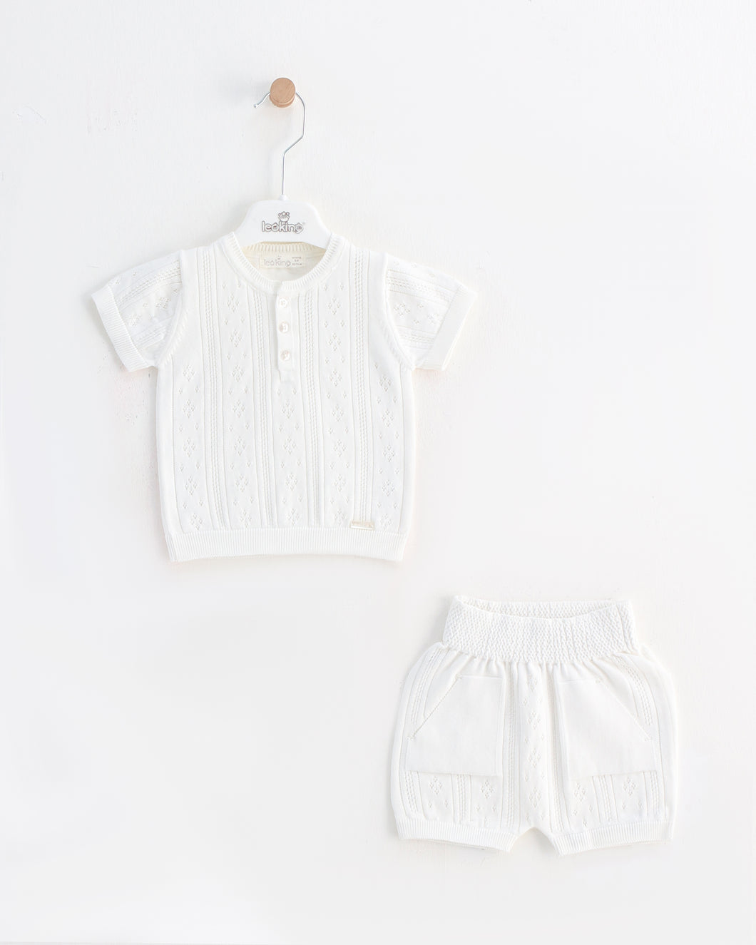 8463 Boys White Knitted Short Set (pack of 4)