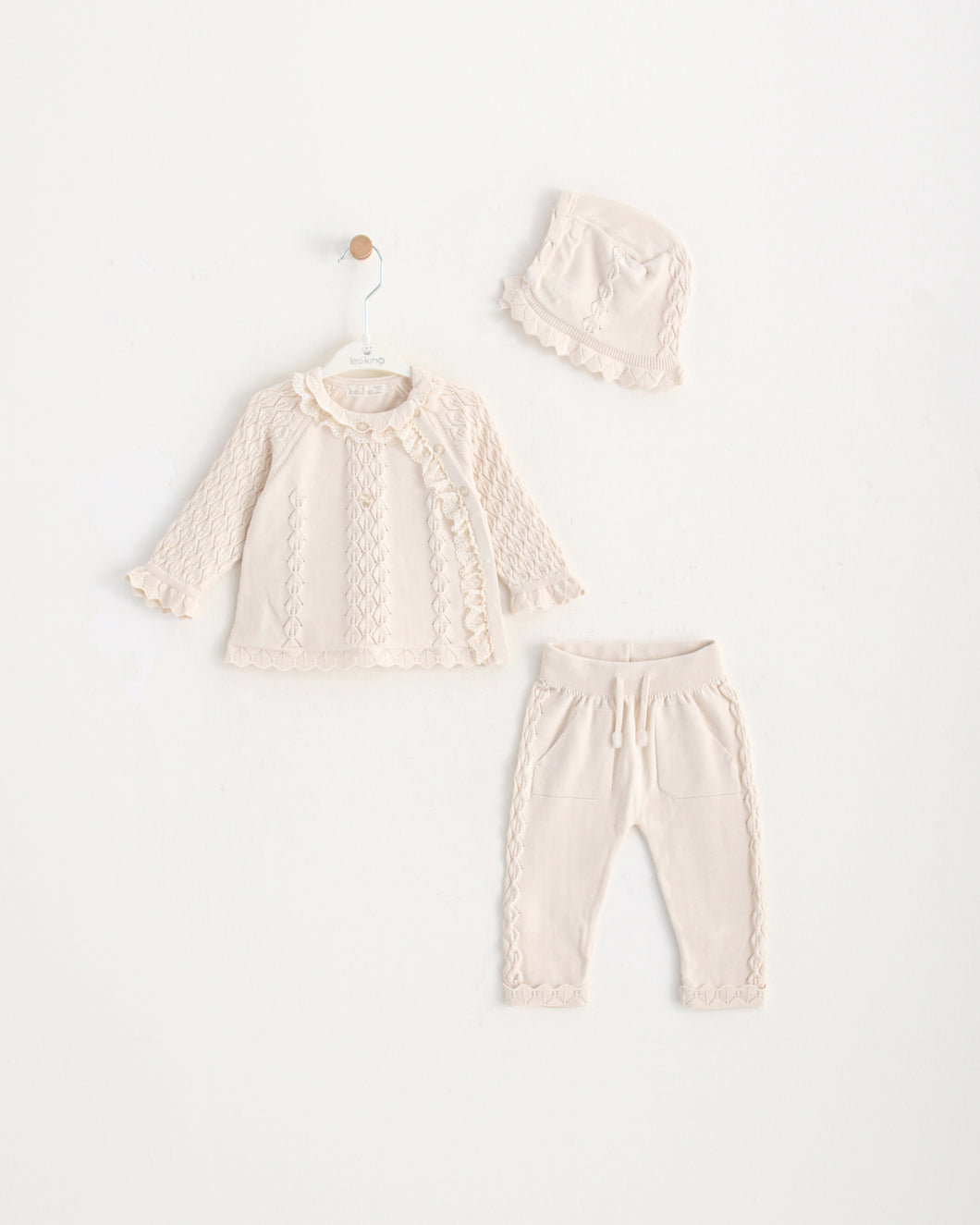 8476 Girls Beige 2 Pieces Knitted Set (Pack 4)