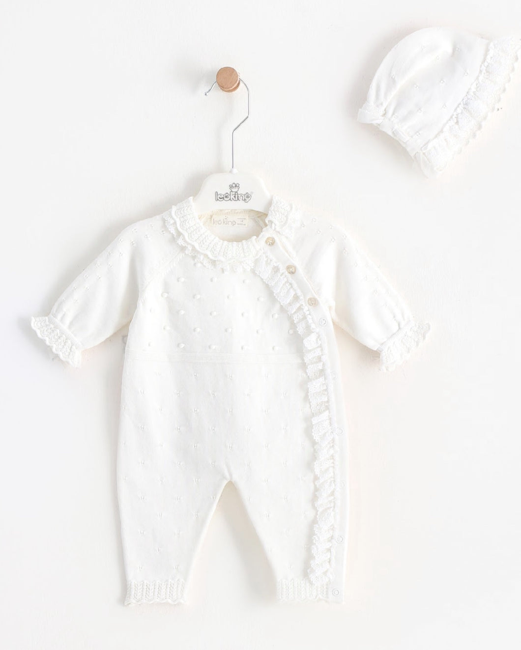 7389 Girls White Knitted Romper  (Pack 4)