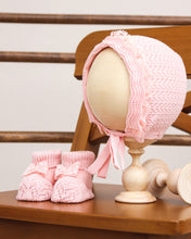 Load image into Gallery viewer, 1324 white Baby Girl Hat And Booties
