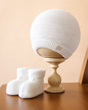 Load image into Gallery viewer, 1334  Beige Baby Boy Hat And Booties
