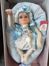 Charger l&#39;image dans la galerie, 3603 Lolo Reborn Albinos Monkey Glam Spanish Outfit
