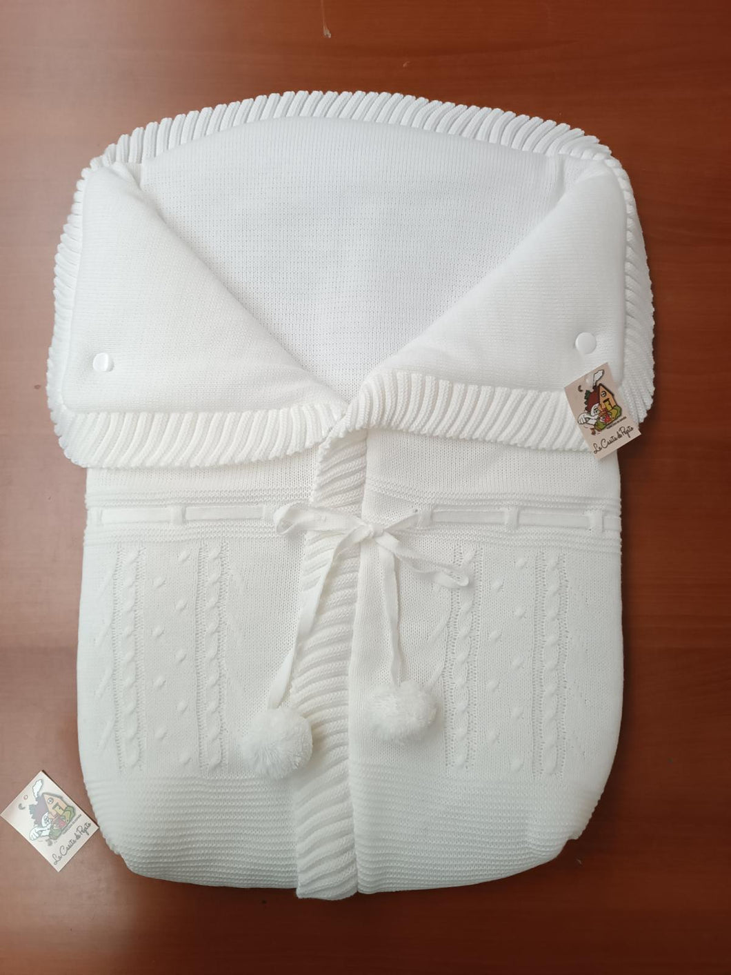 2985  White Pompom Sleeping Bag