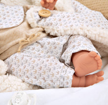 Cargar imagen en el visor de la galería, 60826 Babyto Beige Elegance Doll (WEIGHTED DOLL)
