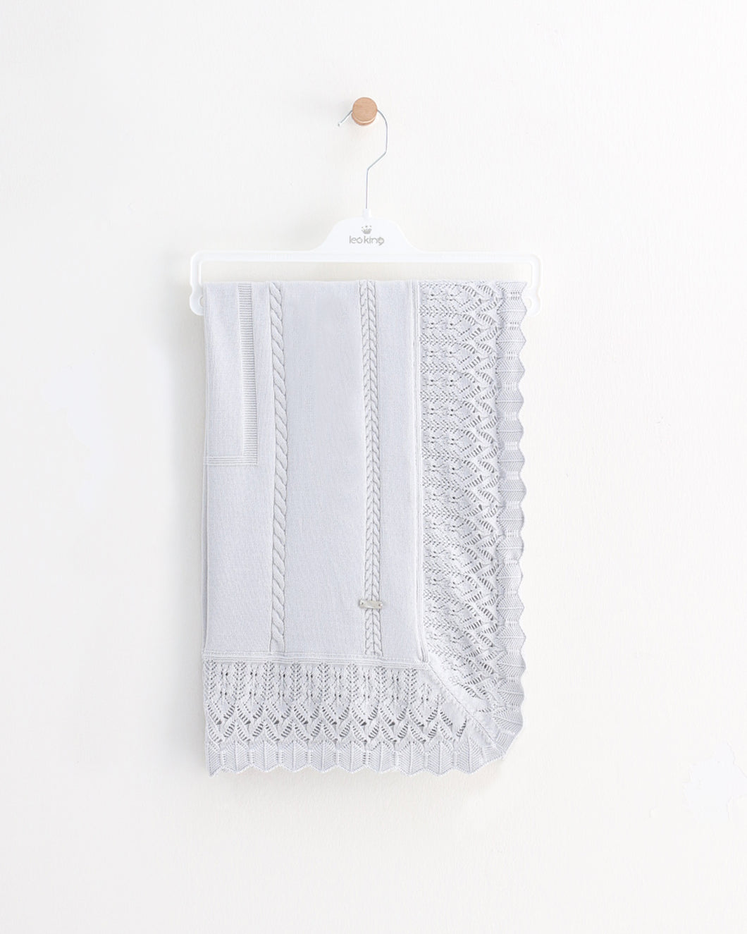 6531-G Knitted Blanket /Shawl in Grey