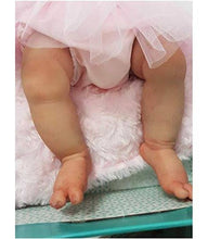 Cargar imagen en el visor de la galería, 18053 Pre order Mar Silicone Reborn Baby PRE ORDER
