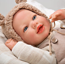 Charger l&#39;image dans la galerie, 98170 Ruben Reborn Doll
