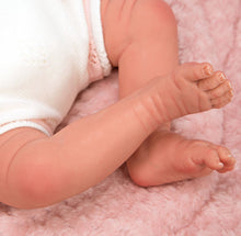 Load image into Gallery viewer, 98109 Tamar Reborn Doll
